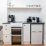 Soho&Covent Garden Apartment, Sleeps 3